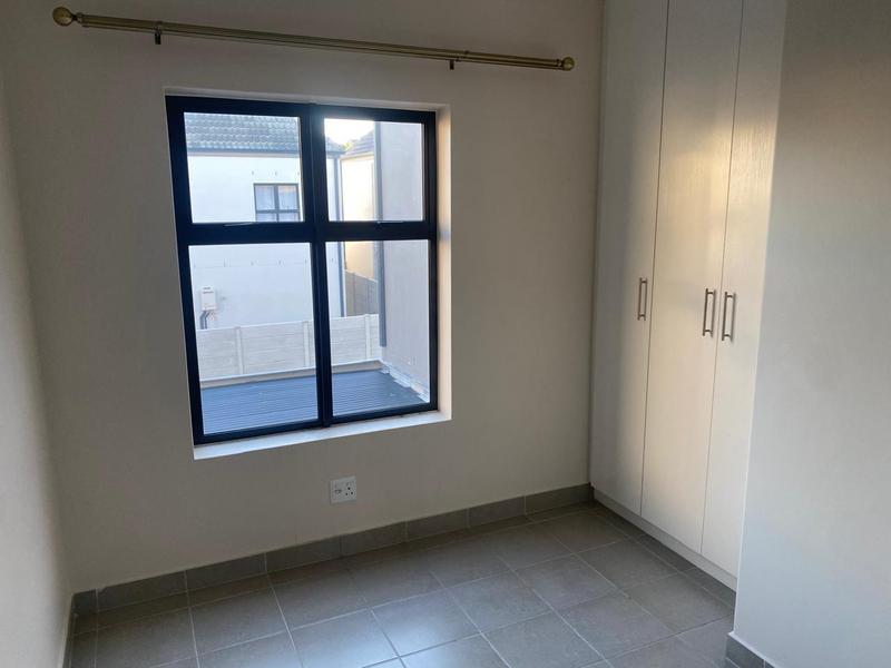 3 Bedroom Property for Sale in Silver Oaks Western Cape